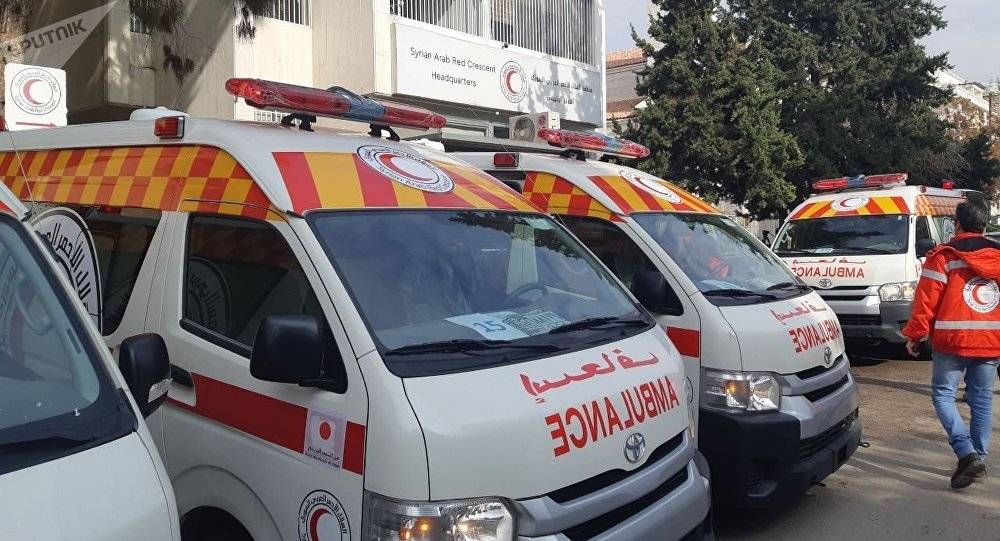 بالفيديو... لحظة دخول قافلة الهلال السوري مناطق سيطرة الجيش الأمريكي شرقي سوريا