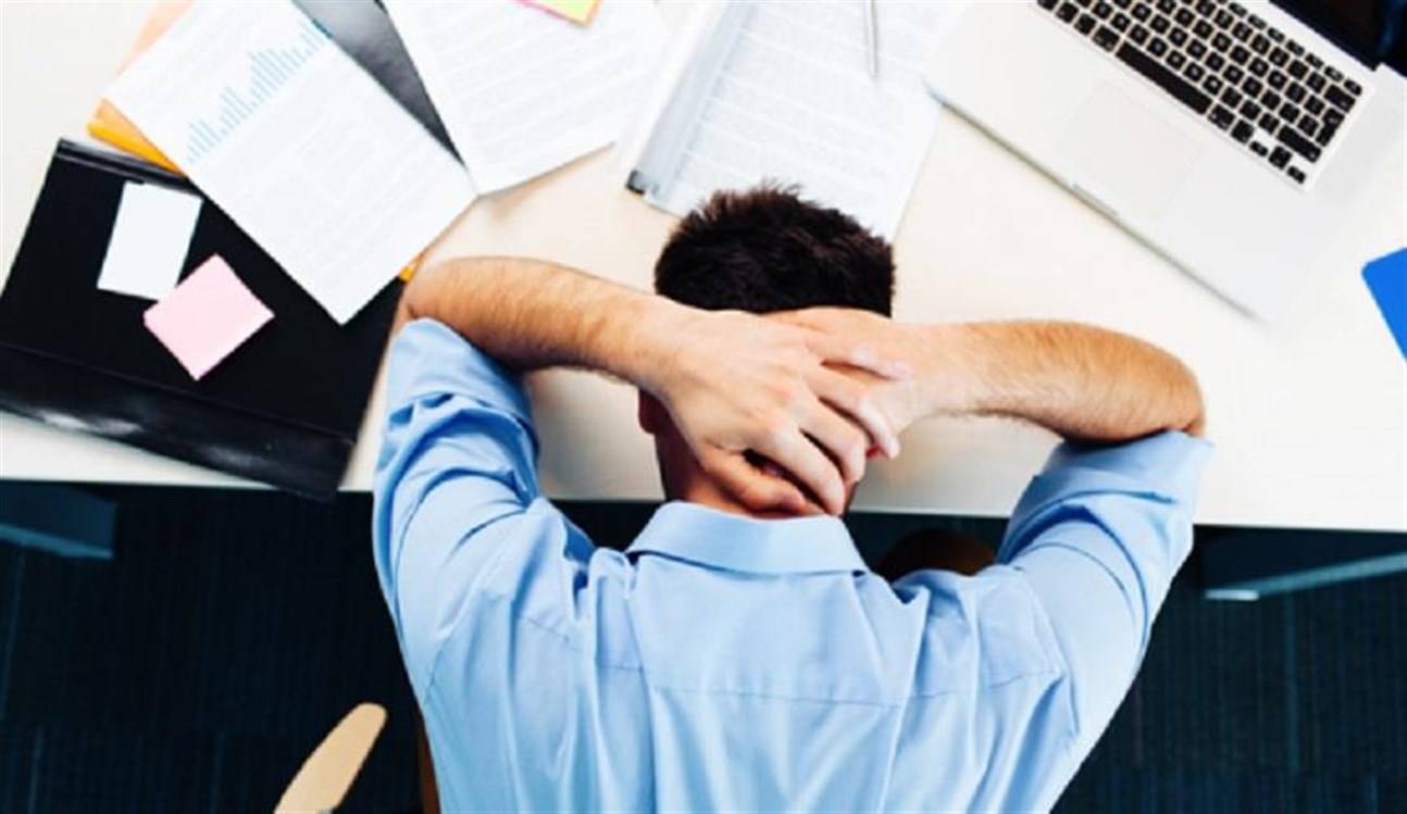 هل تشعر بآلامٍ في الرأس من الخلف؟ هذه هي الأسباب
