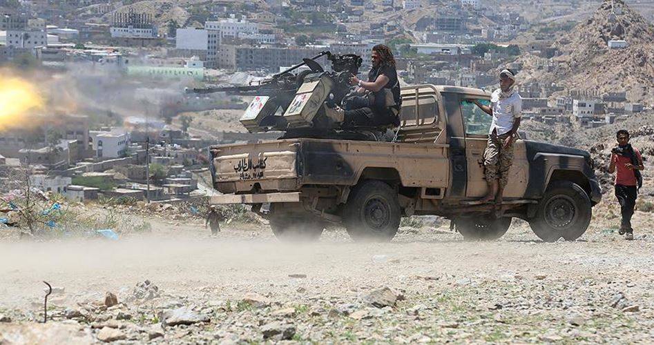 كيف وصلت الاسلحة الامريكية بأيدي القاعدة وداعش في اليمن؟