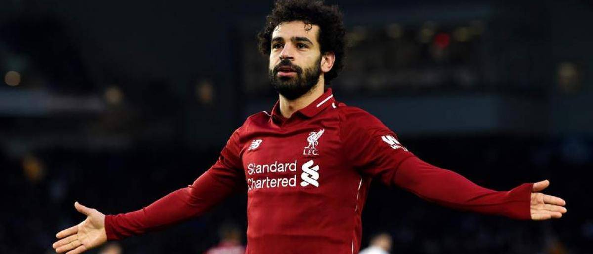 شاهد.. صلاح يستعرض مهاراته الكروية بشكل مبهر