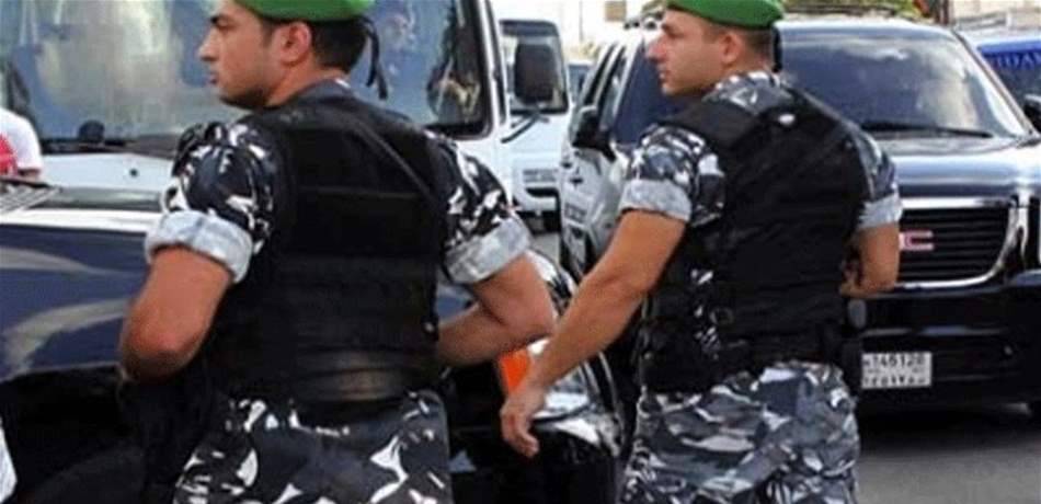 أحد أخطر المطلوبين في قبضة قوى الأمن.. هل وقعتم ضحيته؟