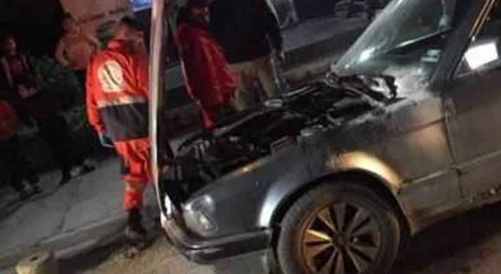 إخماد حريق شب بمحرك سيارة بجانب ثكنة زغيب العسكرية في صيدا