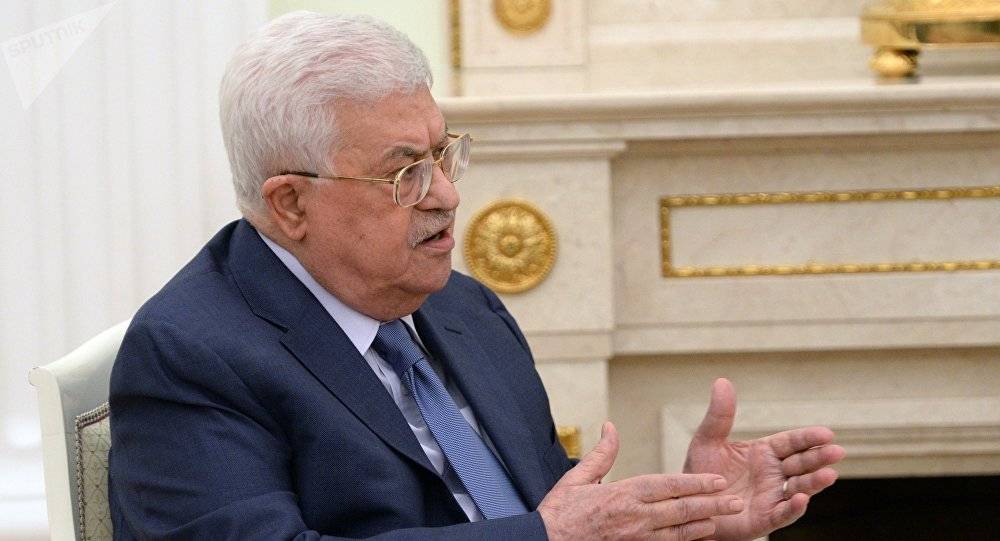 عباس يجدد الدعوة لعقد مؤتمر دولي