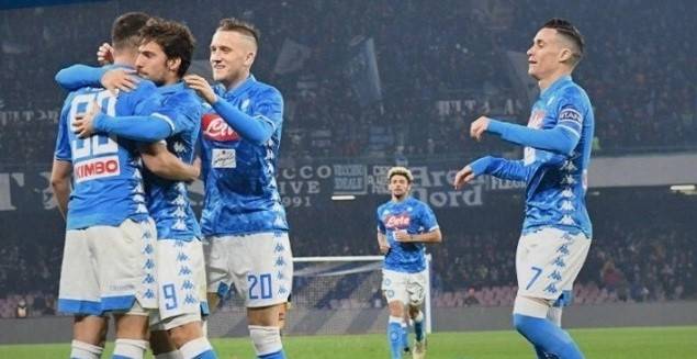الكالتشيو : نابولي يضيع النقاط ويكتفي بالتعادل امام فيورنتينا