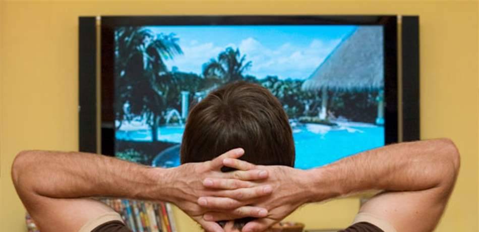 دراسة تحذر: الجلوس طويلاً أمام التلفزيون قد يصيبكم بهذا المرض القاتل