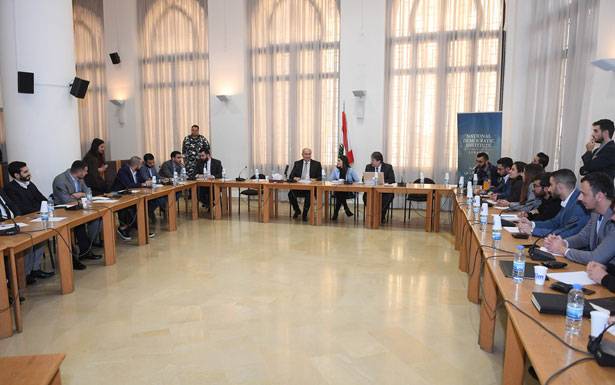 ورشـــة عــــن دور مجـلــس الـنــــواب

في تحريــك عجــلــة الاقتصاد