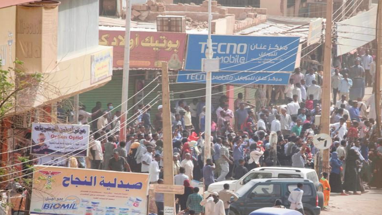 الأمن السوداني يلقي القبض على 14 أستاذا جامعيا