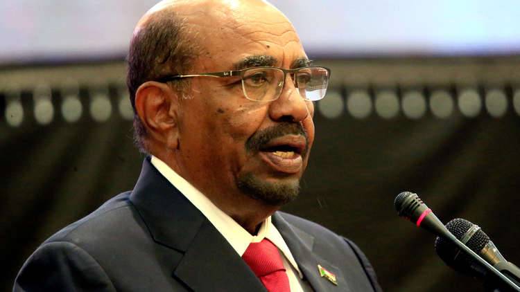 البشير: الشعب السوداني يمارس حقه في حرية التعبير وفقا للقانون