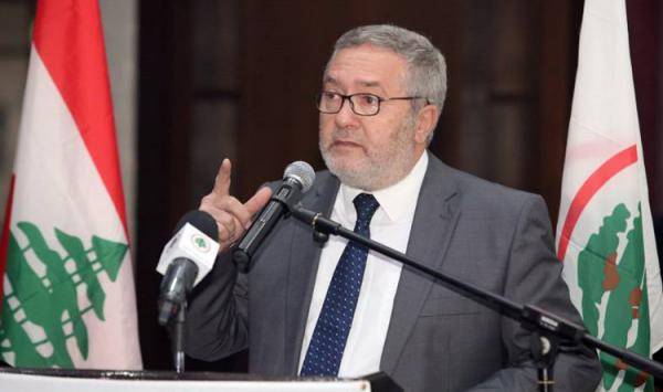 أبي اللمع:لسنا من ادخل الفلسطينيين والسوريين والإسرائيليين والإيرانيين إلى البلد