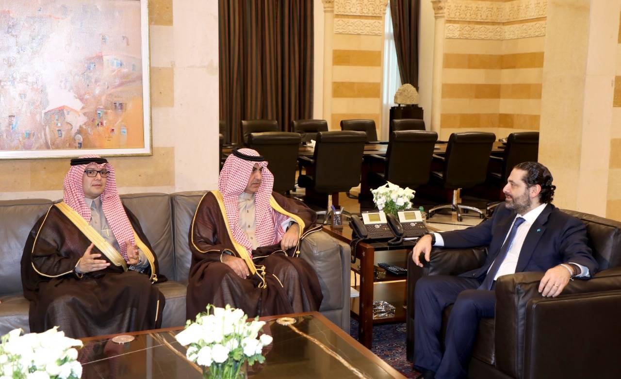 البخاري من السراي: سيتم رفع الحظر عن سفر السعوديين الى لبنان