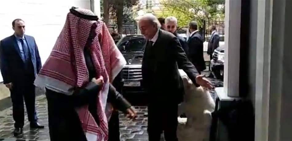 جنبلاط يستقبل العلولا في دارته في كليمنصو (صورة)