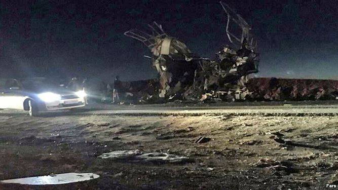 عشرات القتلى من الحرس الثوري الإيراني بتفجير انتحاري ارهابي قرب زاهدان