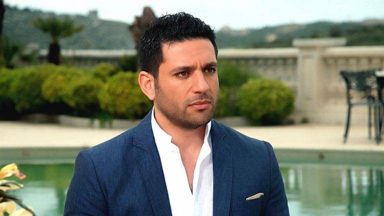 وسط أزمة مقاطع الفيديوهات  المشينة.. ماذا قال حسن الرداد عن المخرج خالد يوسف؟
