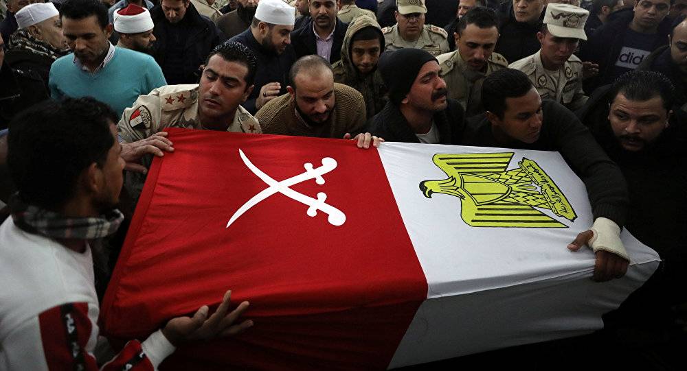 بالفيديو والصور۔۔۔ تشييع جثامين الجنود المصريين الذين لقوا حتفهم شمالي سيناء