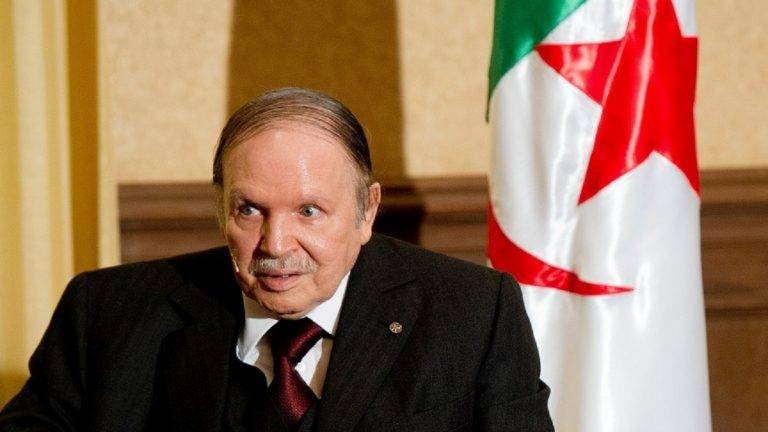 الجزائر.. احتجاجات ودعوات للتظاهر ضد ترشح بوتفليقة للانتخابات الرئاسية