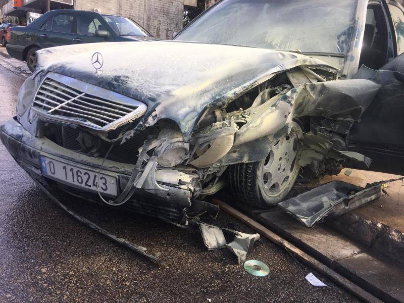 شابٌ ينجو من الموت بأعجوبة في النبطية (صورة)