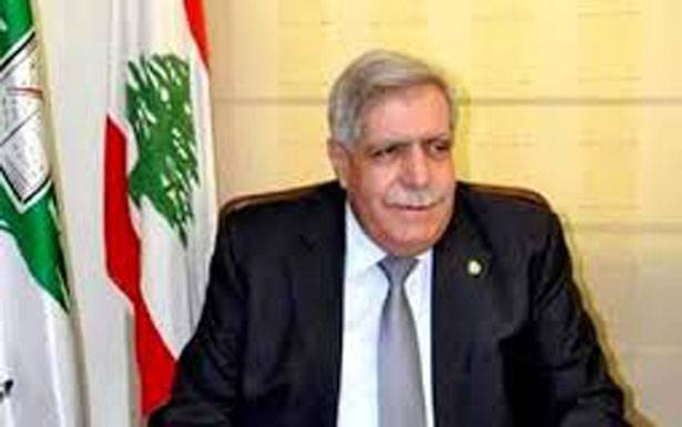 الداود أعلن عزوفه عن الإنتخابات

وتكليف شقيقه استكمال المسيرة