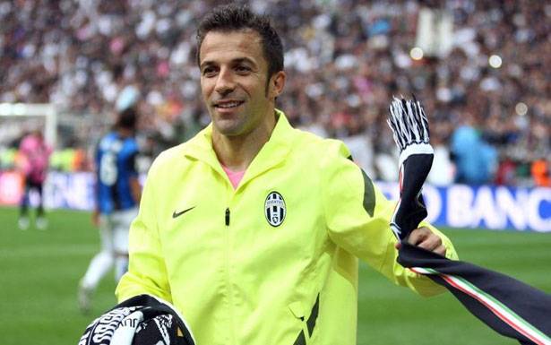 متفرقات كروية من الملاعب العالمية : أليغري بلا أعذار في دوري أبطال أوروبـــا

يوفنـتوس يحسم الجدل حول مستقبل ديبالا وديـل بييرو يسخر من سـطوة رونـالدو