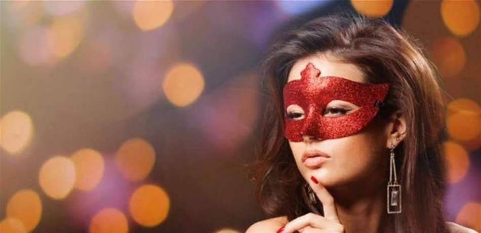 بالفيديو- ممثّلة عربية تكشف إصابتها بـ"انتفاخ الوجه".. وناشطون يسخرون!