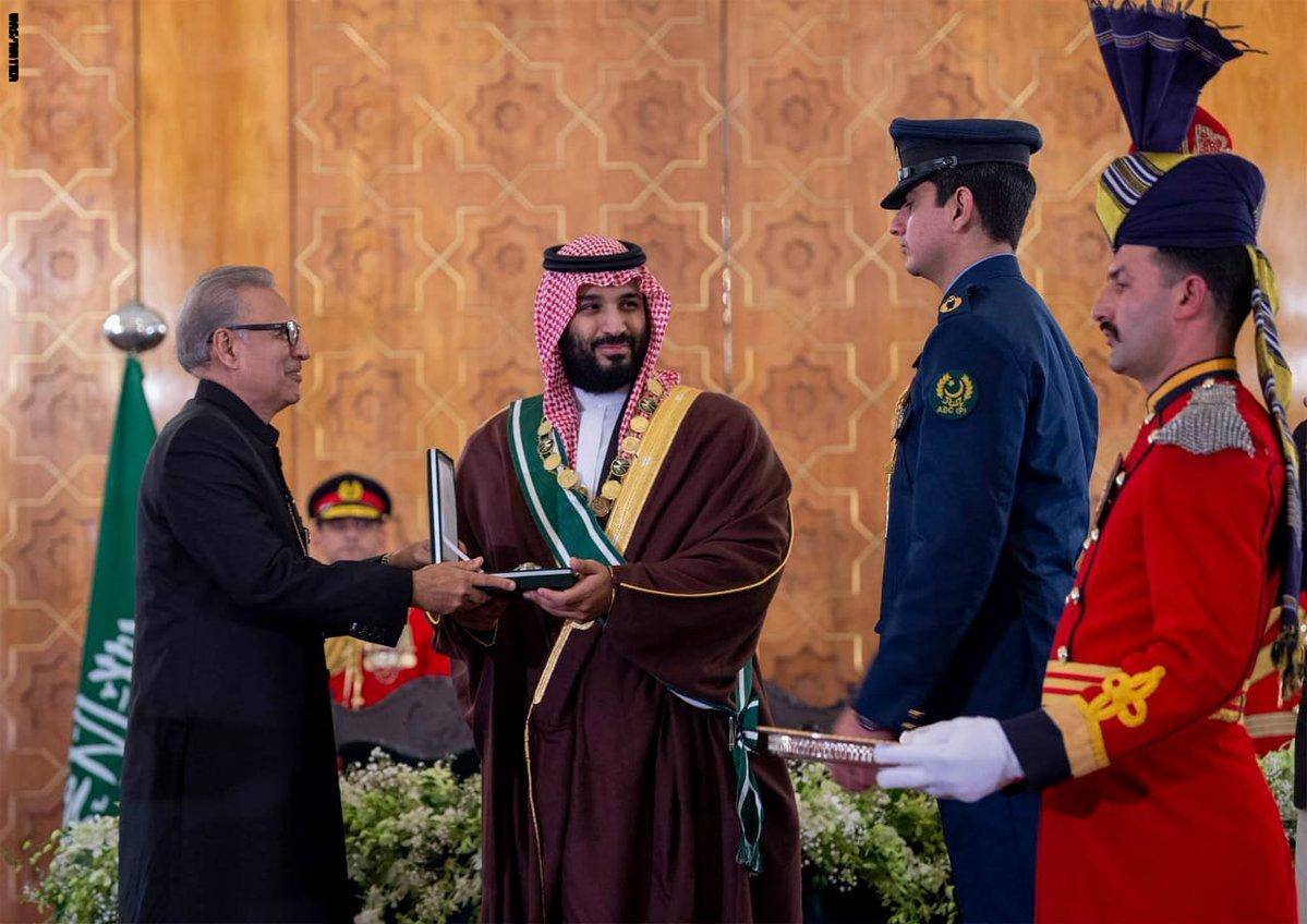 ماذا أثمرت الزيارة "التاريخية" لولي العهد السعودي إلى باكستان؟
المصدر: محطة CNN الاميركية