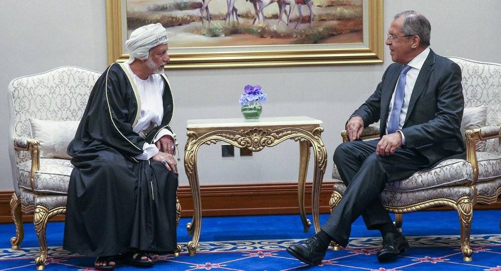 وزير الخارجية العماني: وضحنا لروسيا سبب زيارة نتنياهو وعباس إلى سلطنة عمان