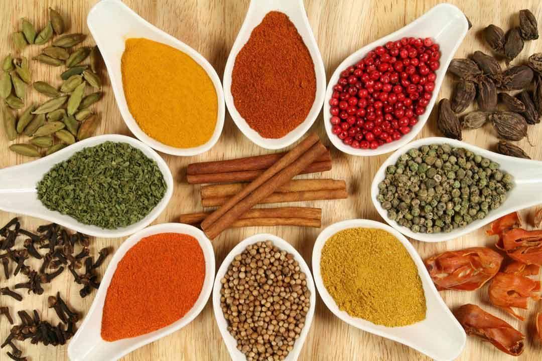أعشاب طبيعية فعالة لحرق الدهون.. ممنوعة لهؤلاء