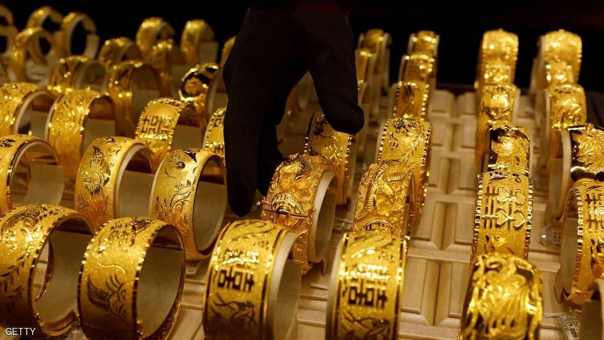 الذهب إلى أعلى سعر في 300 يوم