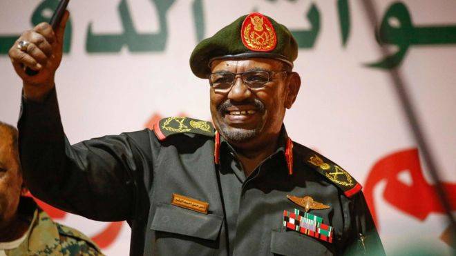 البشير يعلن فرض حالة الطوارئ وحل حكومة الوفاق الوطني
ماذا يجري داخل مراكز الاعتقال السرية؟