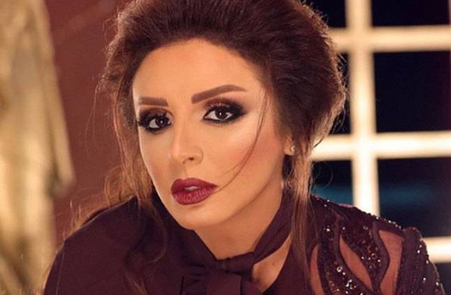 بالفيديو - الظهور الأول لأنغام بخاتم الزواج