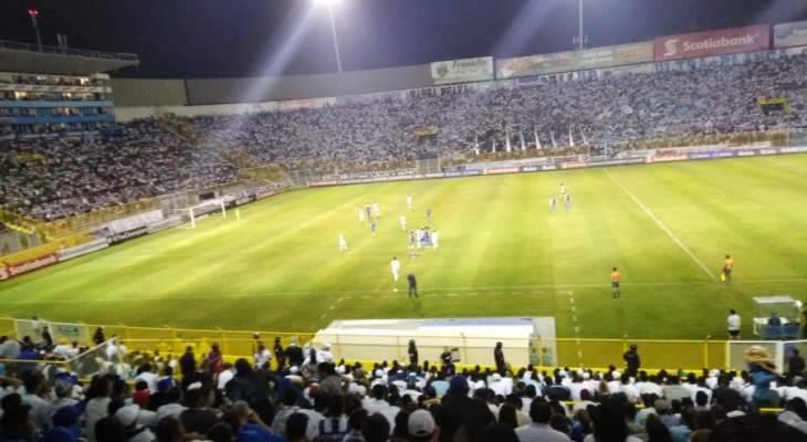 دوري ابطال الكونكاكاف : فوز كبير لسانتوس لاغونا وانتصار ريد بول