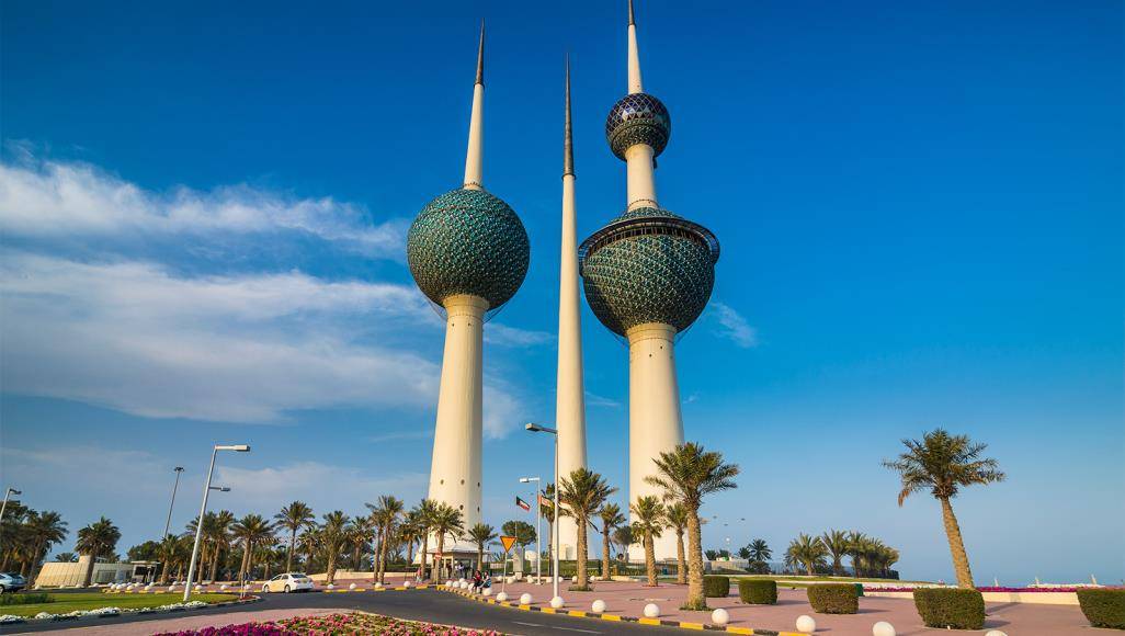 الكويت يستثمر 20 مليار دولار بالهند