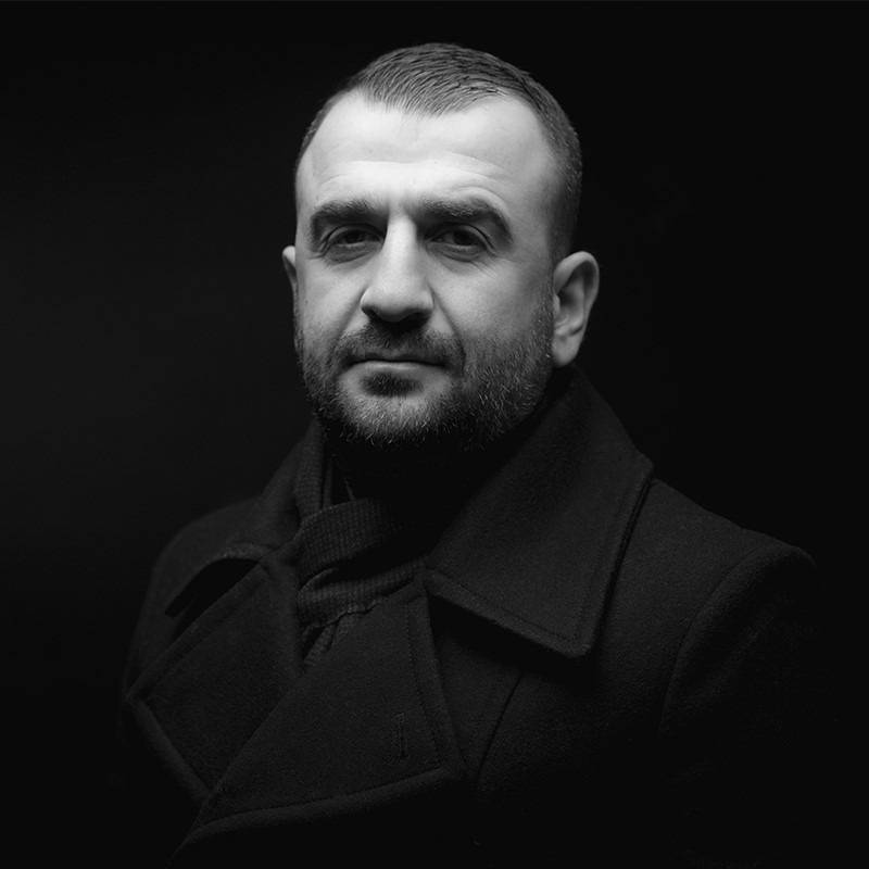 Samvel Gasparyan يوقّع مع Universal Music MENA
ويُطلق"Morning in Yerevan"