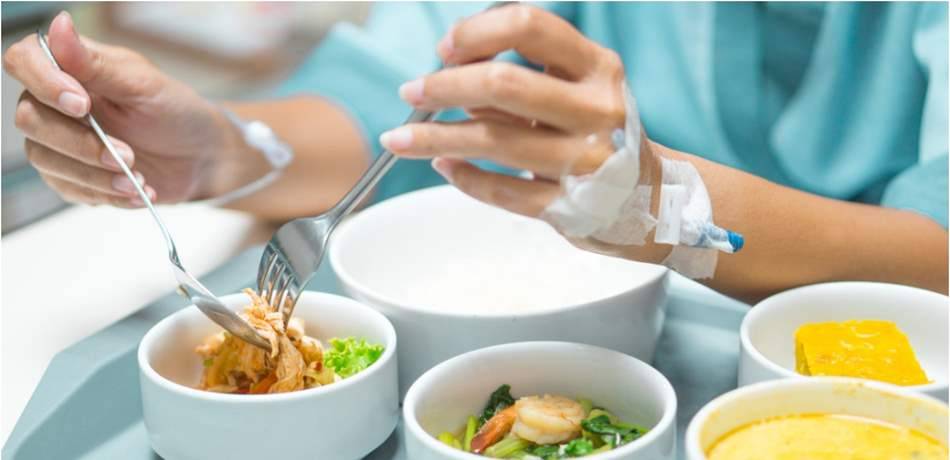 أطعمة تُخفّف من آلام العلاج الكيميائي على مرضى السرطان.. تعرفوا اليها