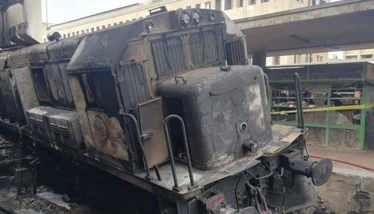 بالفيديو: شاهد لحظة وقوع كارثة القطار في مصر