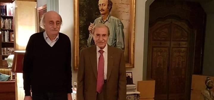أنور الخليل التقى جنبلاط وبحثا الملفات التي تهم الرأي العام