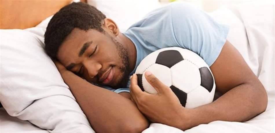 كيف تنام مثل لاعبي الدوري الإنجليزي؟