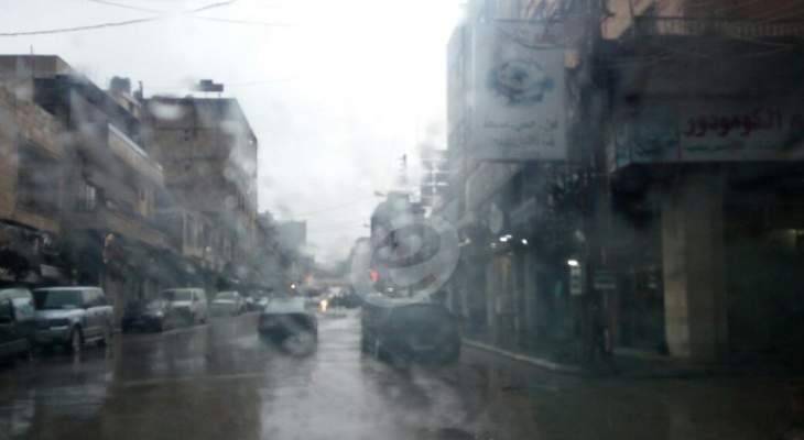 تساقط أمطار غزيرة على قرى النبطية وبنت جبيل ومرجعيون