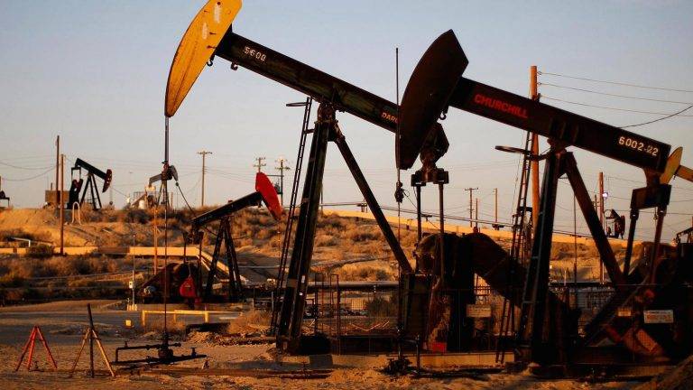 هبوط تصحيحي لأسعار النفط بعد صعود دعمته بيانات أمريكية‎