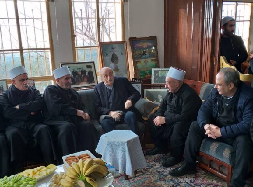 جنبلاط زار رئيس مؤسسة العرفان في دارته في خريبة الشوف