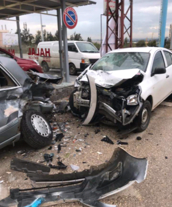 جريح بحادث سير في حلبا عكار
