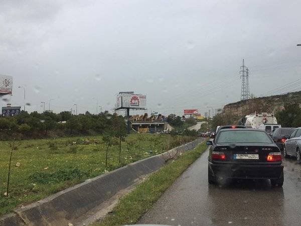 في صور... حادث سير أودى بحياة الجدة والجنين أثناء توجه الأم للولادة