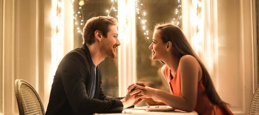 4 أسئلة عن حياتك العاطفية تجيب عنها دائماً بشكل خاطئ.. وهذه الحقيقة وراءها