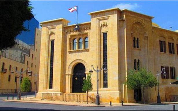 حرب حقيقية او تفتيش عن كبش محرقة