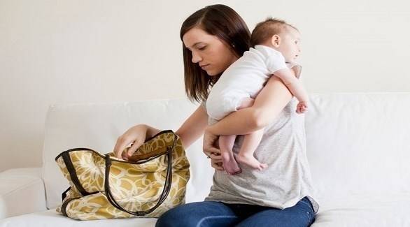 أخطار خفية في حقيبة يدك يمكن أن تكون قاتلة لأطفالك