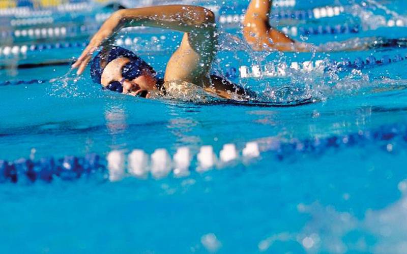 هل تساعد السباحة في الماء البارد في مواجهة أعراض اليأس؟