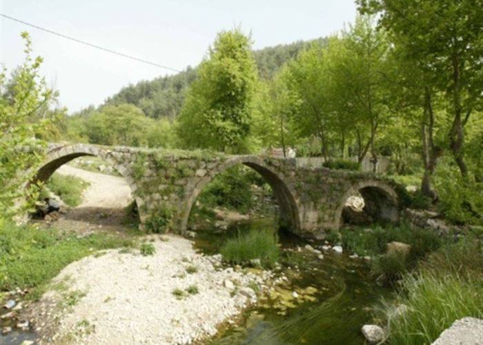 بلدية المنصورية تقفل جسر قناة زبيدة صباح الأربعاء ٦ آذار ٢٠١٩