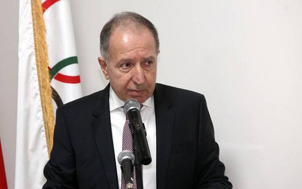 همام دعا لوضع خطة للنهوض بالرياضة

عمومية الأولمبية أقرت البيانين الاداري والمالي

والتعديلات على نظام اللجنة ومركز التحكيم