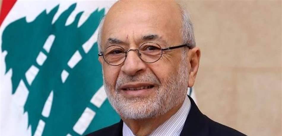 شهيب وقع مستحقات صناديق المدارس ومجالس الأهل والمستعان بهم