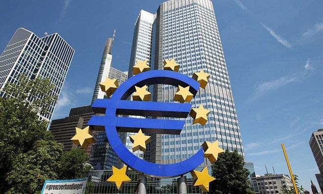 البنك المركزي الأوروبي يتجه إلى خفض توقعات نمو اقتصاد منطقة اليورو