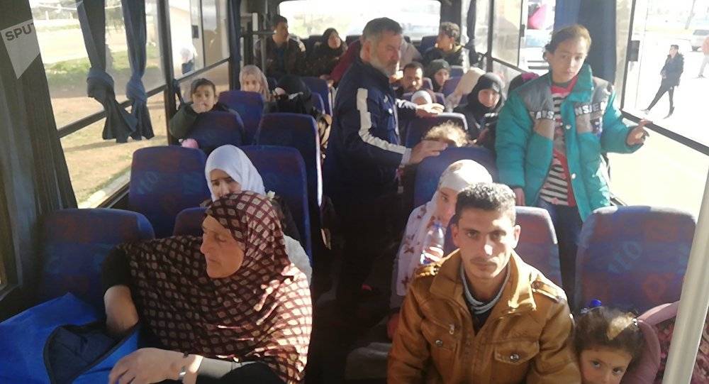 14ألف لاجئ عادوا من المخيمات الأردنية إلى ديارهم في سوريا